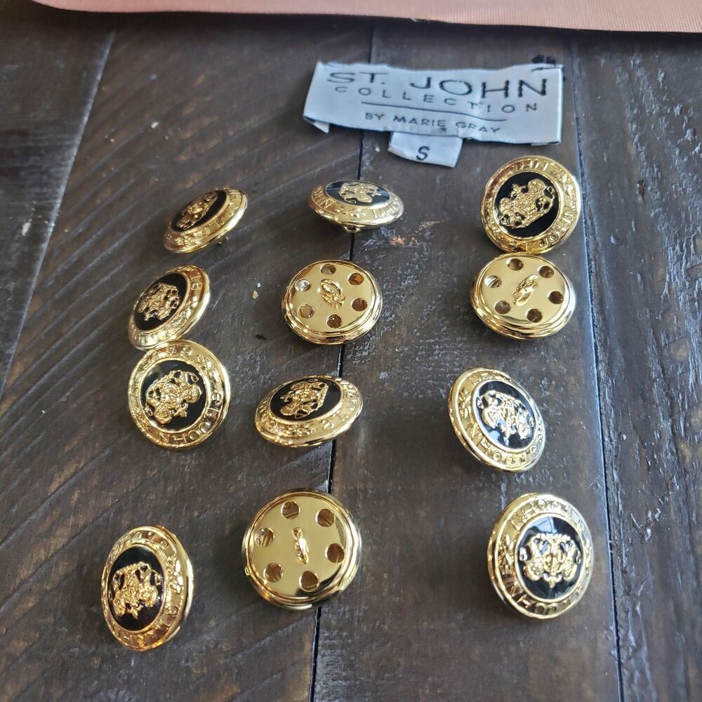 Vintage St. John Gold-tone black enamel shank button (12) Heraldic lion crest